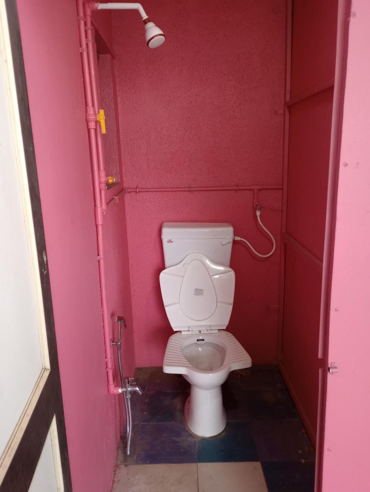 Awaara Backpackers Hostel, アリバグ エクステリア 写真